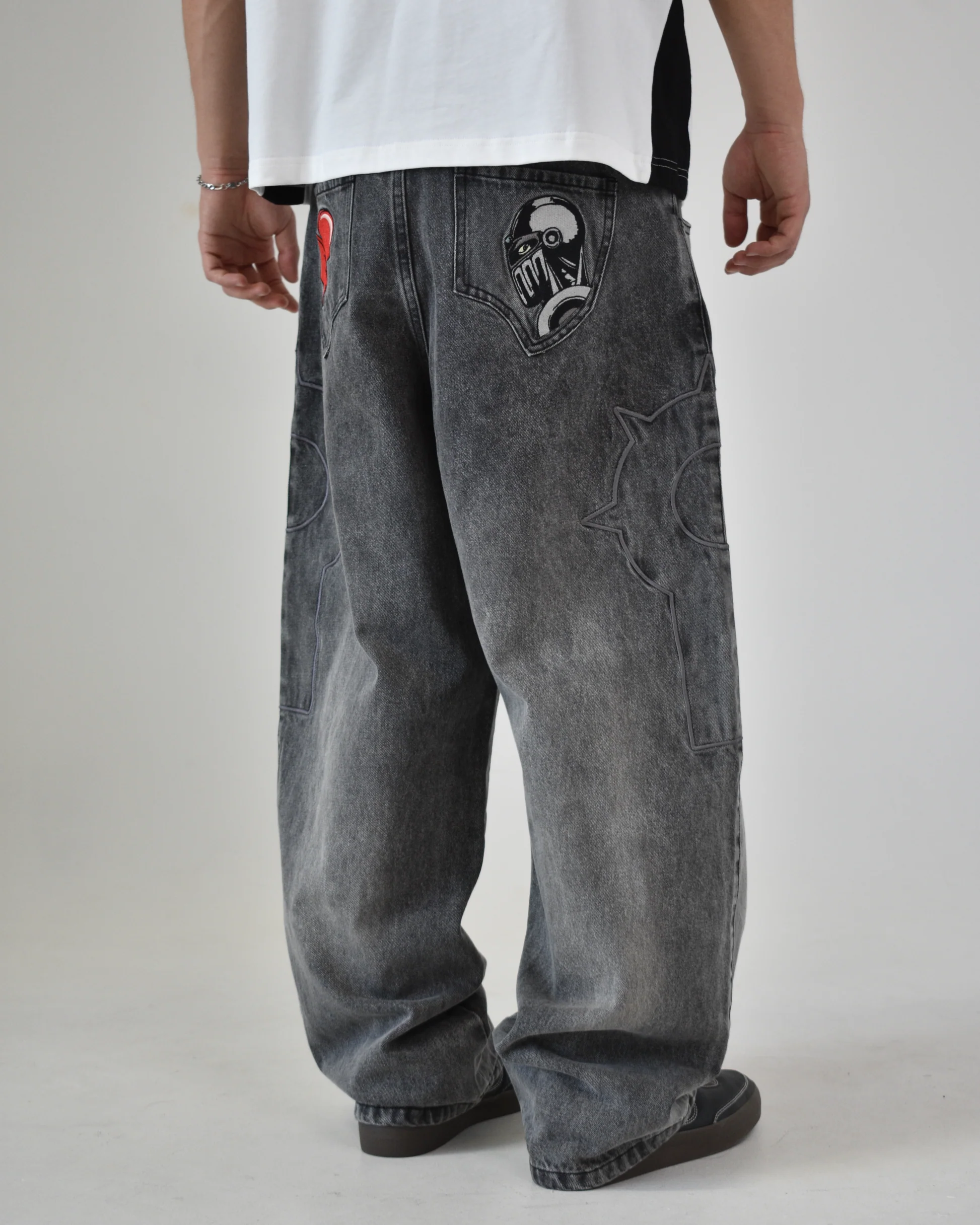 SILVER CHARIOT —BAGGY FIT JEANS